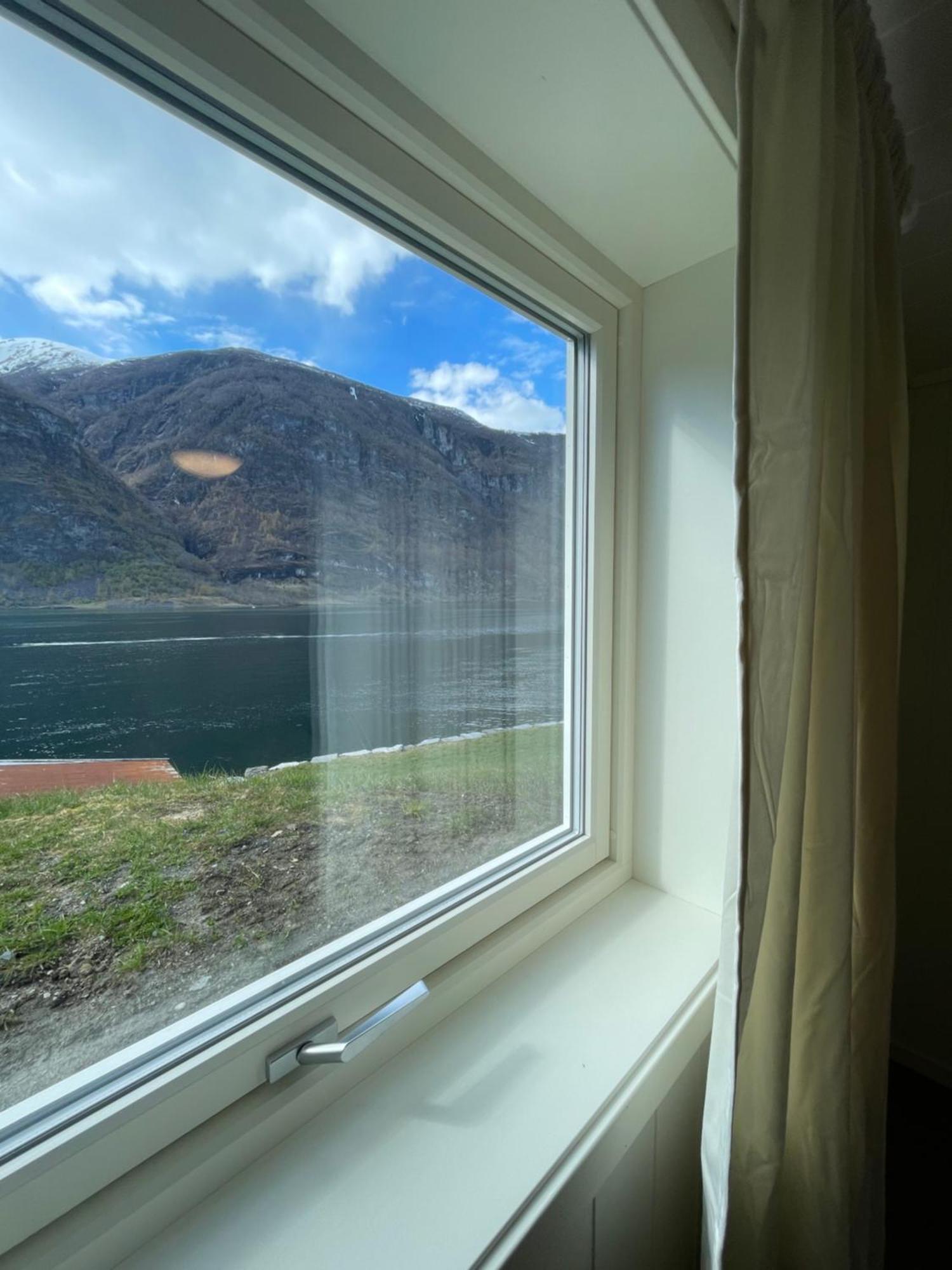 Aurland Feriehus Екстер'єр фото